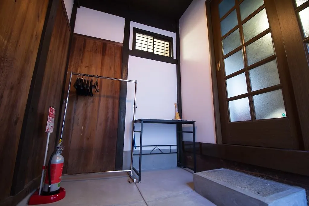 Kyoto Villa Chiyotsuru 0*,  Japan